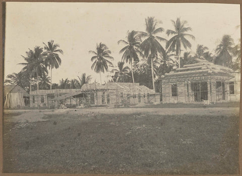 Construction of a building complex, anonymous, 1914 - 1919 Canvas Print