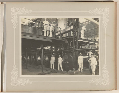 Supervisors in the machine hall in the sugar factory, O. Hisgen & Co. (possibly), 1890 - 1910 Canvas Print