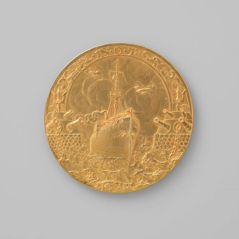 Honorary Medal Awarded to CJ van Aalst, Chairman of the Netherlands Overseas Trust Company, upon its Discontinuation, Johannes Cornelis Wienecke, 1919 Canvas Print