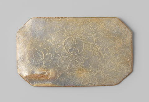 Lid or bottom of a snuffbox of mother of pearl from the wreck of the Dutch East Indiaman 't Vliegend Hart, , 1700 - 1735 Canvas Print