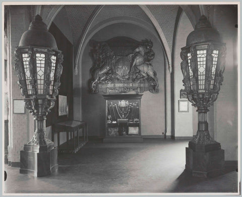 Room 158 with two ship lanterns of the history department at sea around 1934, 1932 - 1965 Canvas Print