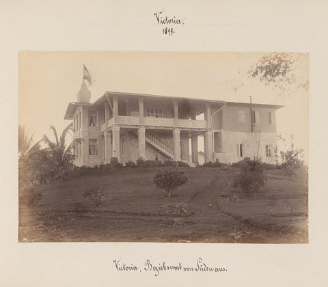 Exterior of a district building in Victoria (Cameroon), anonymous, 1899 Canvas Print