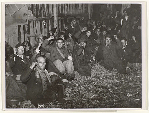 Resting republican soldiers in France, Associated Press, 1939 Canvas Print