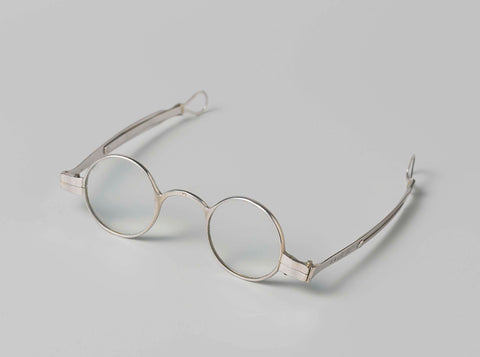 Glasses with frame of silver with extendable legs with 'eyes' at the ends, and round cut glasses, anonymous, c. 1850 - c. 1890 Canvas Print