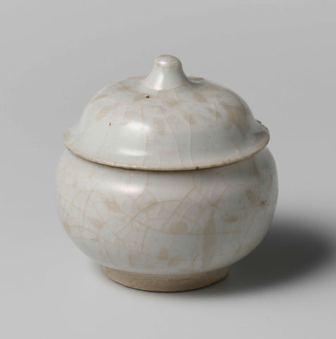 Covered jar with a bluish white glaze, anonymous, c. 1279 - c. 1368 Canvas Print