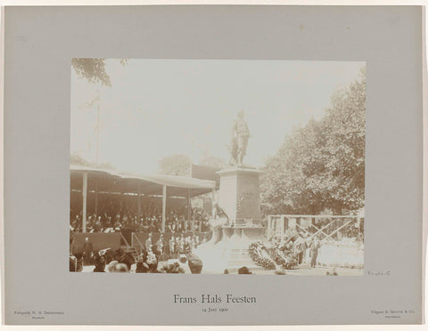 Wreath laying at the statue of Frans Hals during the Frans Hals Feesten on June 14, 1900 in Haarlem, Willem Hendrik Dikkenberg, 1900 Canvas Print