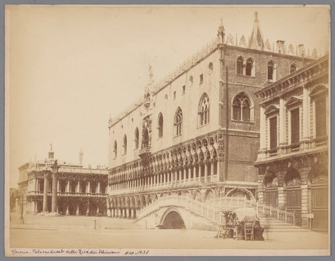 View of the Doge's Palace in Venice, anonymous, 1851 - 1900 Canvas Print