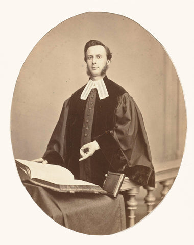 Oval studio portrait of the Dutch Reformed preacher Auguste Chrétien Joseph van Maasdijk (1842-1916), Bernardus Bruining, 1870 - 1880 Canvas Print