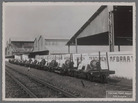 Transport by train of machine parts for the sugar industry, anonymous, 1937 - 1938 Canvas Print