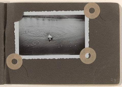 Dog in water, anonymous, 1933 - 1944 Canvas Print