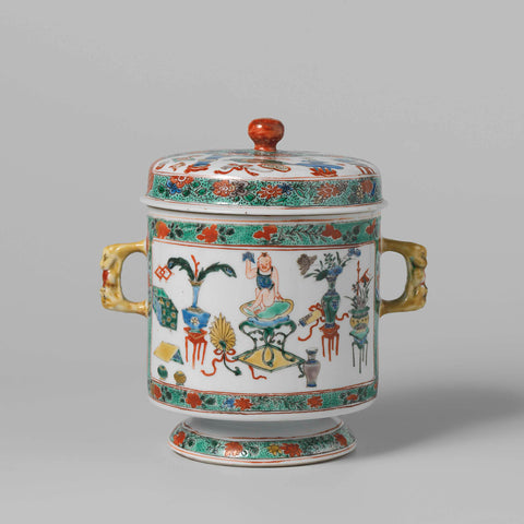 Covered jar with antiquities in panel decoration, anonymous, c. 1700 - c. 1725 Canvas Print