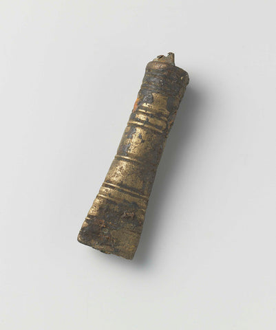 Brass instrument fragment from the wreck of the East Indiaman Hollandiaship, anonymous, 1700 - in or before 1743 Canvas Print