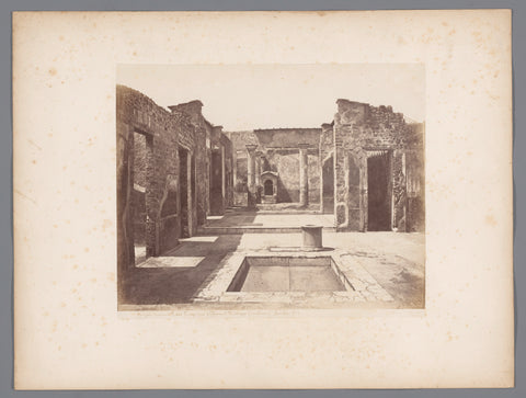 Remains of a house in Pompeii, Italy, Giorgio Sommer (attributed to), 1857 - 1875 Canvas Print