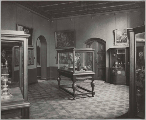 The silver arrangement in room 229, c. 1921 - c. 1941 Canvas Print