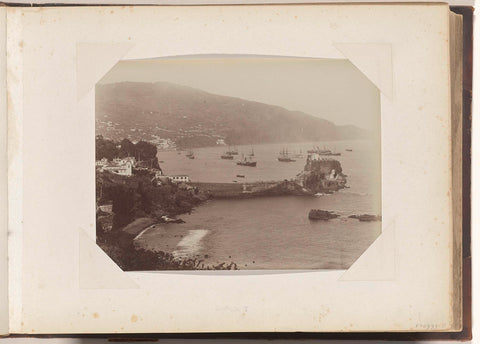 View of the coast and a harbor pier of Madeira, anonymous, c. 1885 - c. 1910 Canvas Print