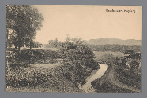 Residentstuin, Magelang, Boekhandel, Drukkerij and Bindery H. van Maresch, c. 1900 Canvas Print