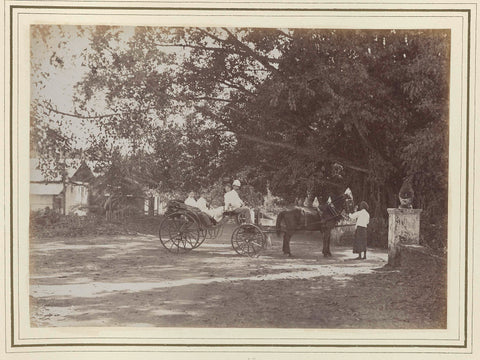 Family in carriage, Kassian Céphas, 1886 Canvas Print