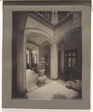 Hall of the villa around 1920, 1918 - 1921 Canvas Print