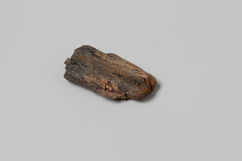 Wooden object (fragment) from the wreck of the East Indies sailor 't Vliegend Hart, who faded in 1735, 1700 - 1735 Canvas Print