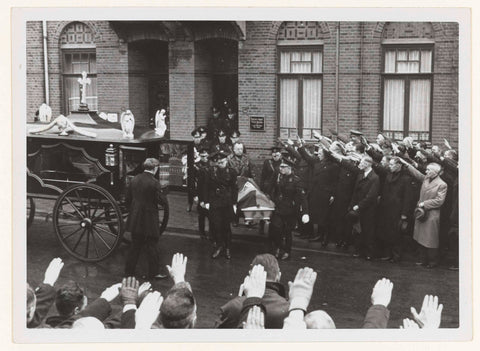 Funeral Hans Pelzer, Photo service NSB, 1941 Canvas Print