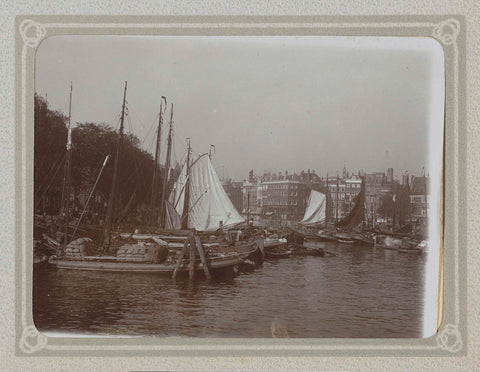 Boats on a water, possibly the Amstel in Amsterdam, Folkert Idzes de Jong, c. 1905 - c. 1907 Canvas Print