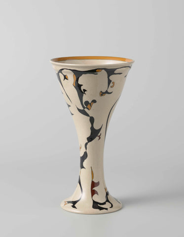 Tulip vase with décor 