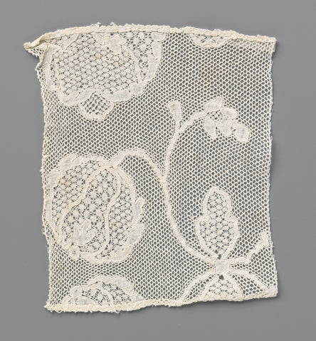 Strip of bobbin lace with a part of two round flowers with bows twisted towards each other, anonymous, c. 1750 - c. 1799 Canvas Print