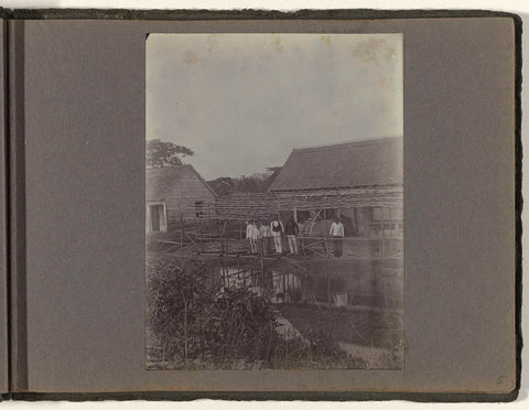 Building a canopy, anonymous, c. 1910 Canvas Print