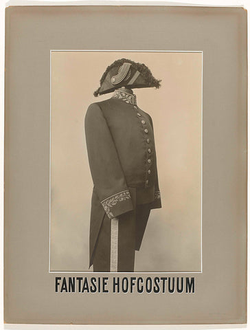 Fantasie hofkostuum, Peter Clausing, 1875 - 1900 Canvas Print