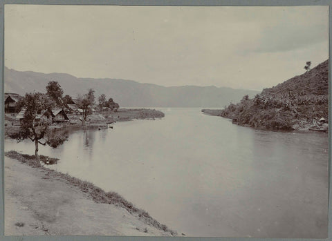 View of Takinguen at the lake, anonymous, 1903 - 1913 Canvas Print