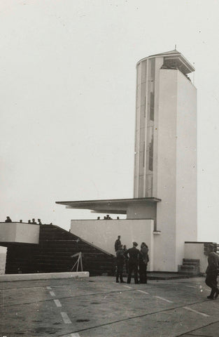  Wehrmacht soldiers on the Afsluitdijk, anonymous, 1940 - 1942 Canvas Print