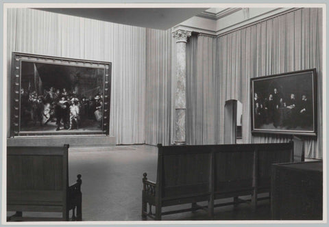 Exhibition of the Night Watch in the Rembrandt Room in 1952, 1952 Canvas Print