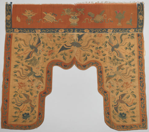 Altarcloth with symbols and polychrome, floral motifs, anonymous, 1600 - 1699 Canvas Print