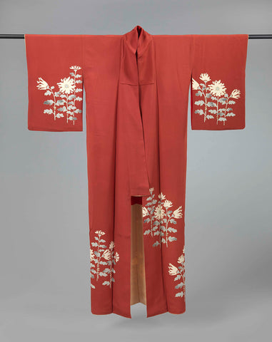 Women’s kimono decorated with chrysanthemums, anonymous, 1920 - 1940 Canvas Print