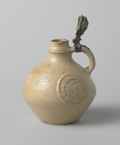 Wine jug with fixed lid from V.O.C ship de 'Witte Leeuw', anonymous, 1585 Canvas Print