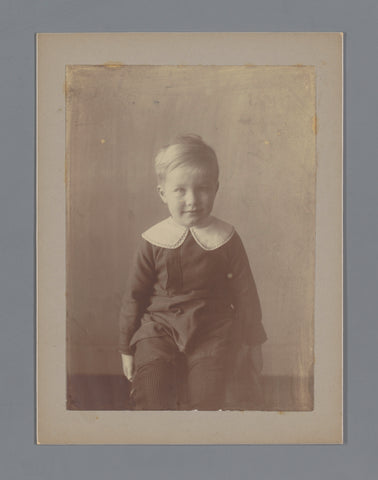 Portrait of an unknown boy, Johannes Diderik van der Waals (1873-1971) (attributed to), 1900 - 1925 Canvas Print