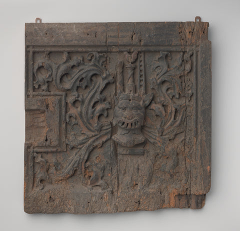 Door of a cabinet with deep carving with weapon whose helmet sign consists of scourge pole with rooster and ladder, anonymous, 1500 Canvas Print