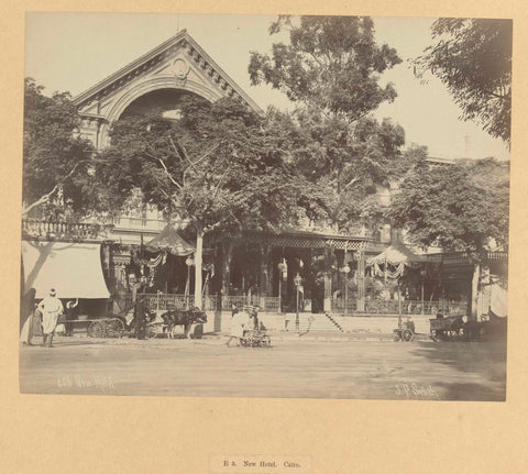 Hotel with front garden in Cairo, Pascal Sébah, c. 1888 - c. 1898 Canvas Print