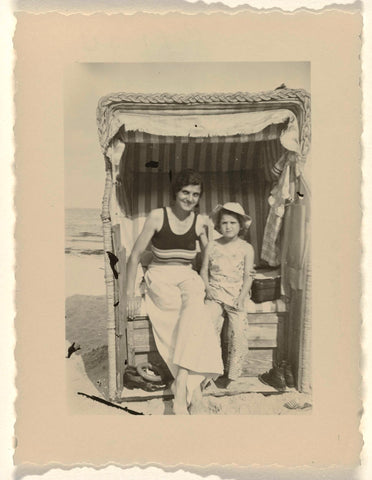 Isabel Wachenheimer in beach basket on beach of Scharbeutz, September 1934, anonymous, 1934 Canvas Print