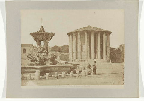 Temple of Vesta with fountain, Rome, anonymous, c. 1880 - c. 1904 Canvas Print