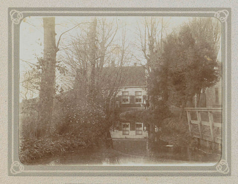 Ditch with trees, in the background children with a dog at a house, Folkert Idzes de Jong, c. 1905 - c. 1907 Canvas Print