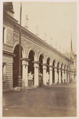 Pavilion with sculptures at the World's Fair in Paris in 1889, anonymous, 1889 Canvas Print