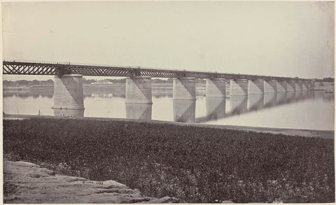 Railway bridge over the Yamuna near Allahabad, Samuel Bourne, 1865 - 1874 Canvas Print