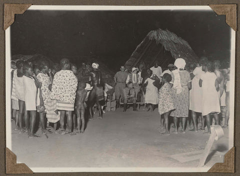 Group of Dutch people visiting a village of Maroons, anonymous, 1925 - 1927 Canvas Print