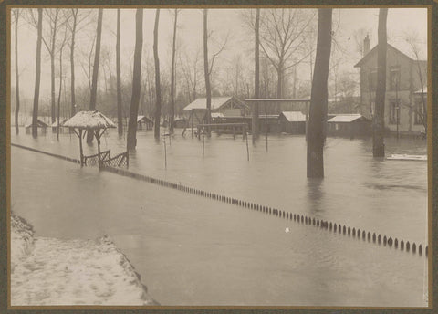 Flooded villa and front garden during the flood of Paris, G. Dangereux, 1910 Canvas Print