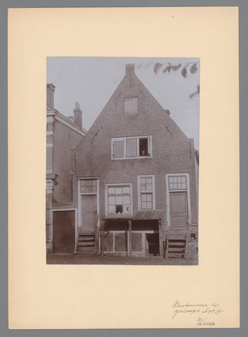 Façade van Buitenveer 141 te Weesp, anonymous (Monumentenzorg) (attributed to), A.J.M. Mulder (possibly), 1910 - 1911 Canvas Print