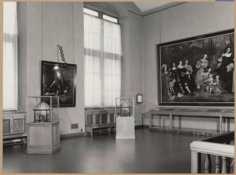 Room 112 seen to the southeast with two globes and paintings, 1963 Canvas Print