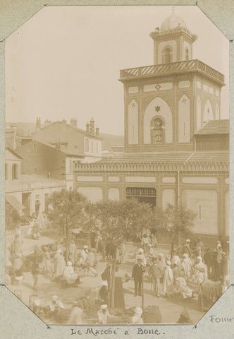 Markt in Bône (Algeria), anonymous, c. 1890 - c. 1900 Canvas Print