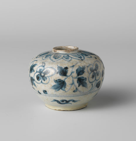 Ovoid jar with floral scrolls, anonymous, c. 1300 - c. 1399 Canvas Print