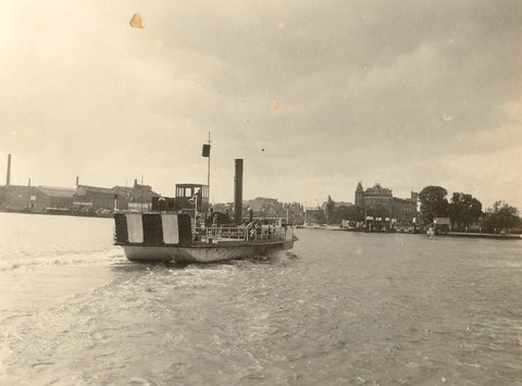 Maas in Dordrecht, anonymous, 1940 Canvas Print